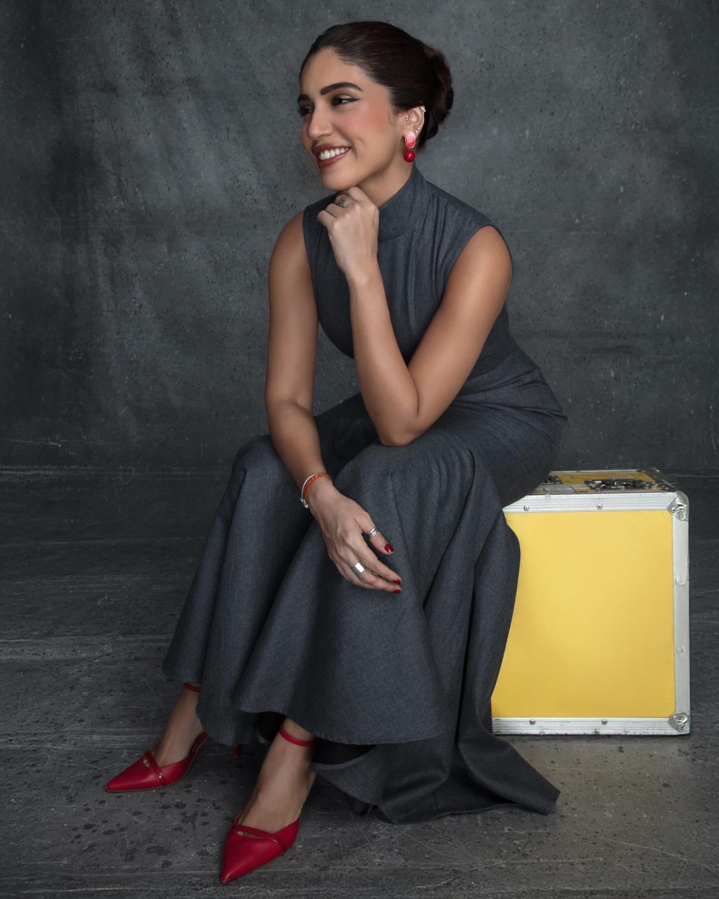 CHARCOAL DRESS